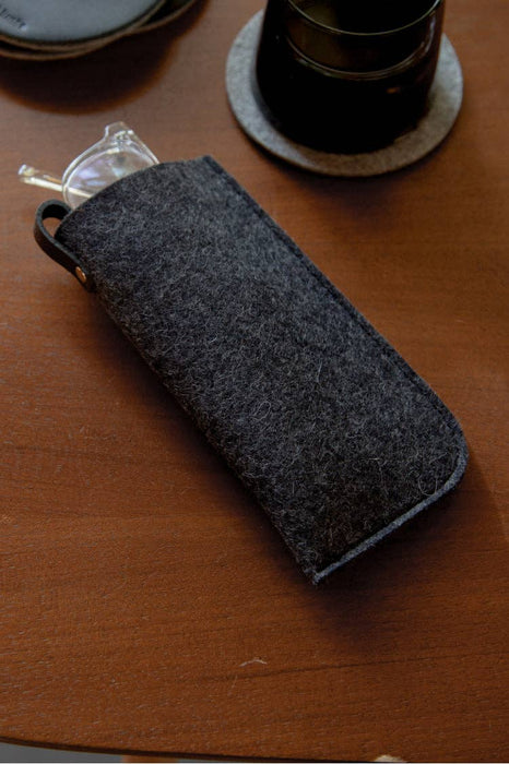 Felt Eyeglass Sleeve: Charcoal