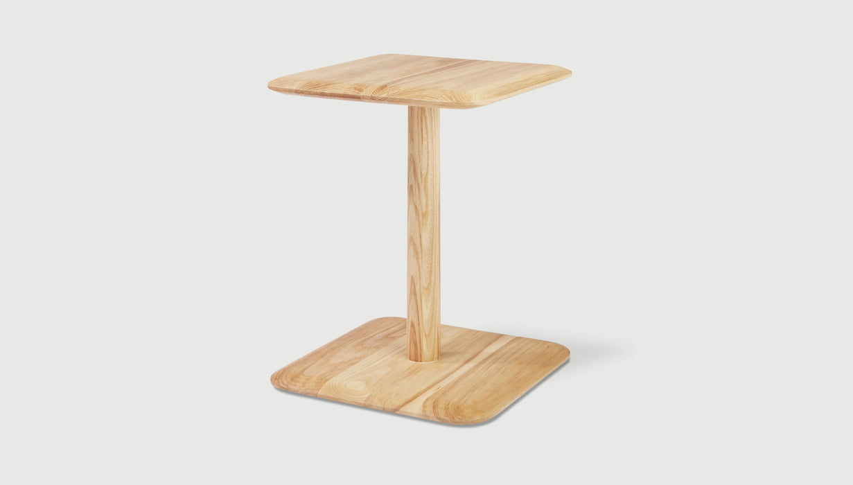 Finley End Table - Showroom