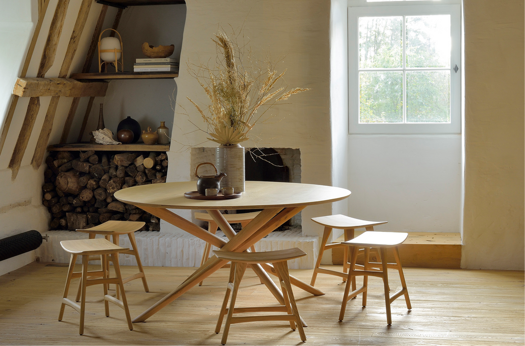 Mikado Round Dining Table - Oak