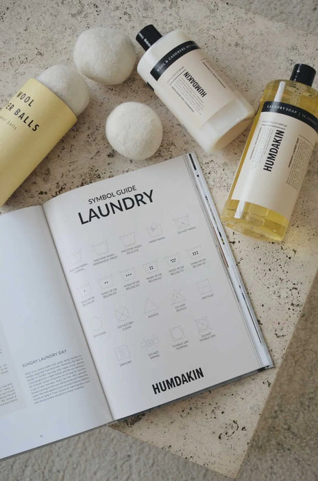 Humdakin Book: The Art of Organizing, Cleaning, & Styling