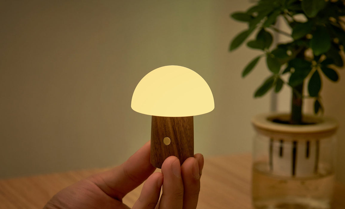 Alice Mushroom Lamp